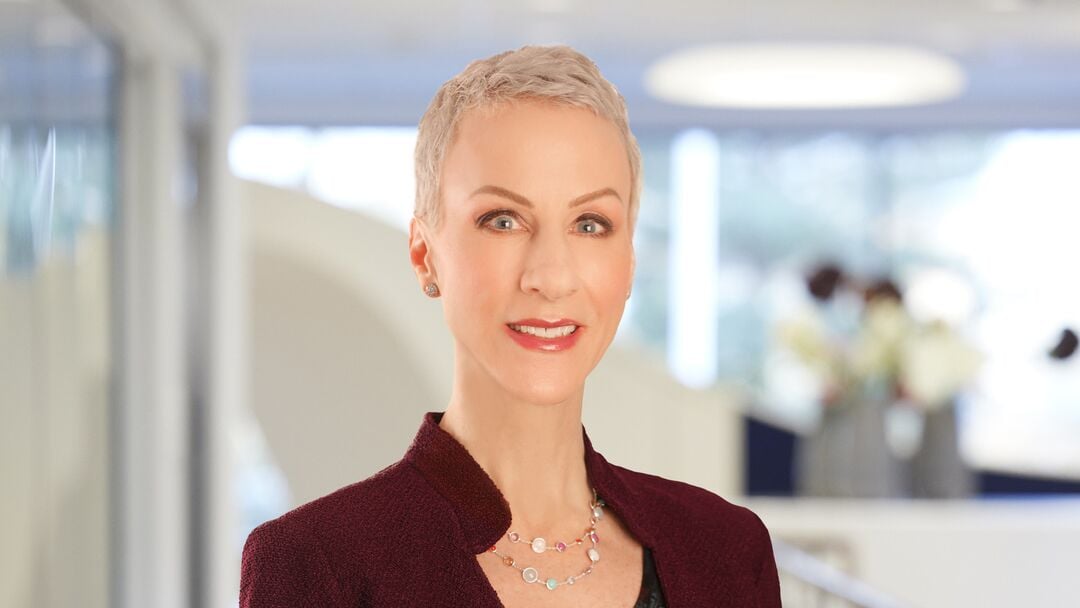 Web_Desktop-2023_BoD_Kelly_Kuhn