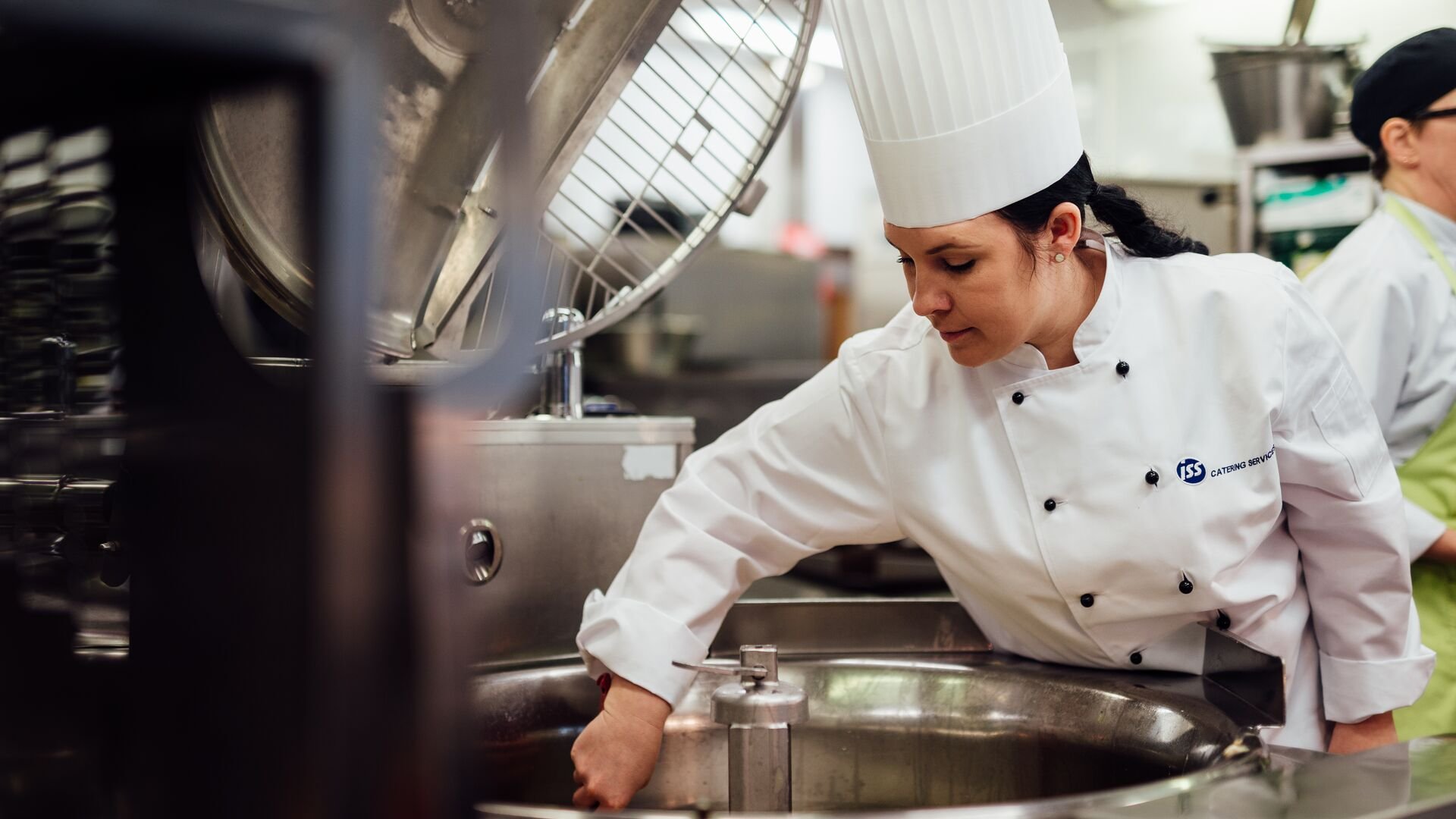 Large-FI_2016_LähiTapiola_Food Services_04